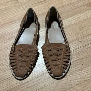 nisolo huraches. size 9.5